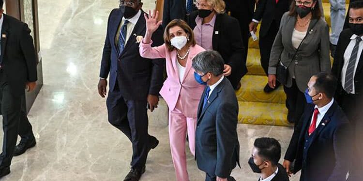 Nancy Pelosi llega a Taiwán