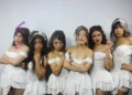 Quédate a mi lado, obra teatral