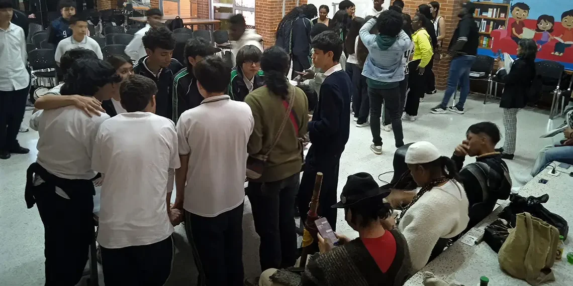 En Barrios Vivos hablamos racismo, discriminación y consumo
